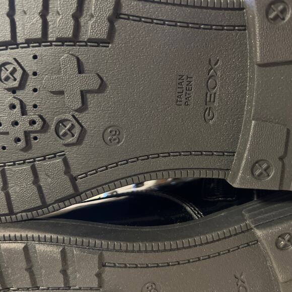 Geox Eclair Pearl Combat black Boots Italian faux Patent leather womens 39/ US 8 - Picture 10 of 10